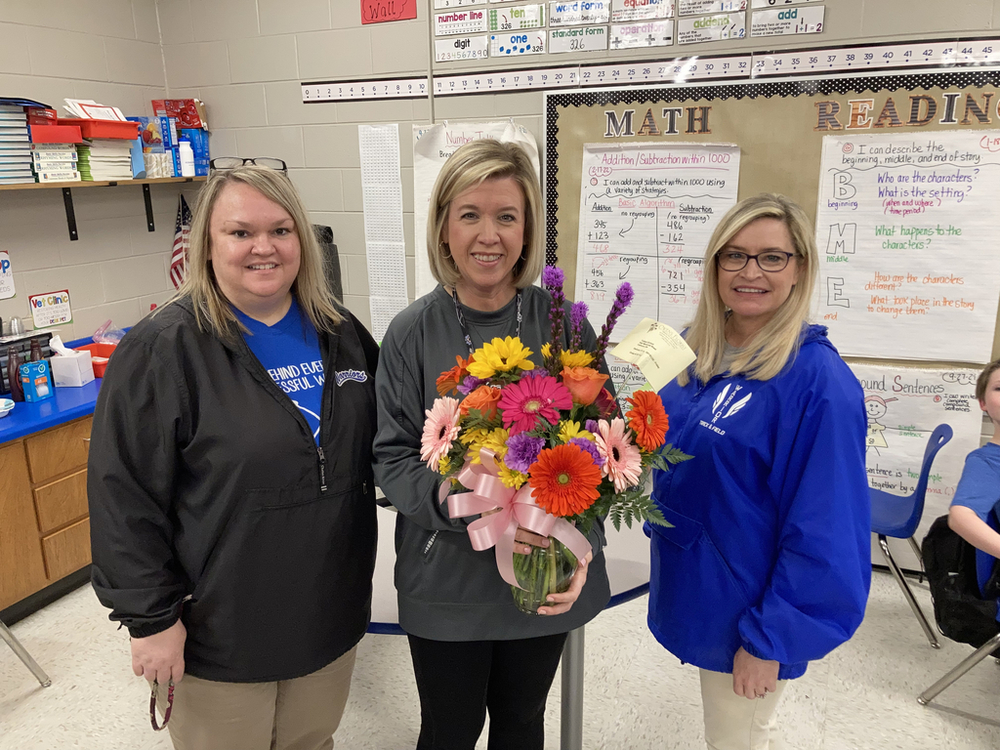 PADGETT NAMED TES 20222023 TEACHER OF THE YEAR Tolbert Elementary School