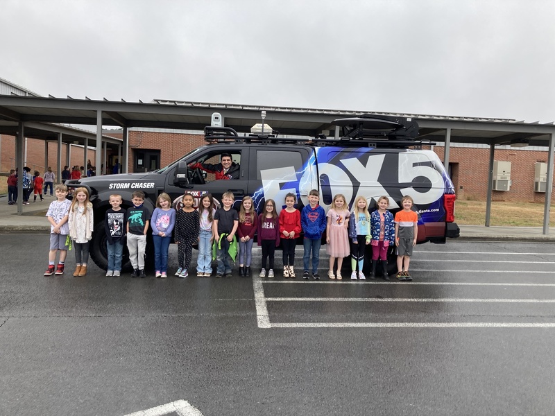 FOX 5 ATLANTA METEOROLOGIST RYAN BEESLEY VISITS TOLBERT ELEMENTARY ...